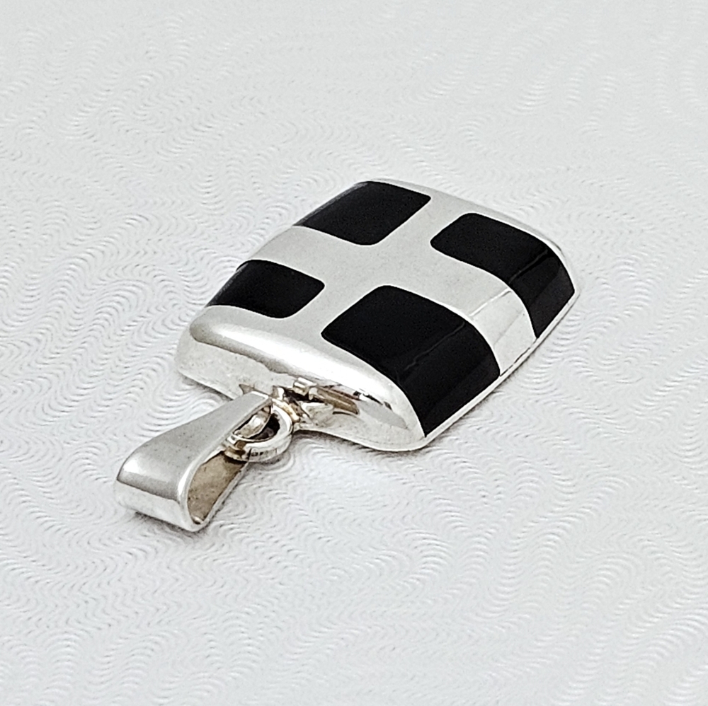 Silpada Very Rare Sterling Silver Square Black Onyx Stone Inlays Pendant HS028 - Picture 6 of 15